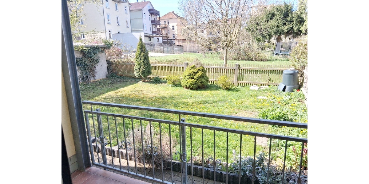 Gemütliche 3-Raum-Wohnung mit Balkon in kleinem Mehrfamilienhaus - Erdgeschoßwohnung Gotha | Angebot:26376884