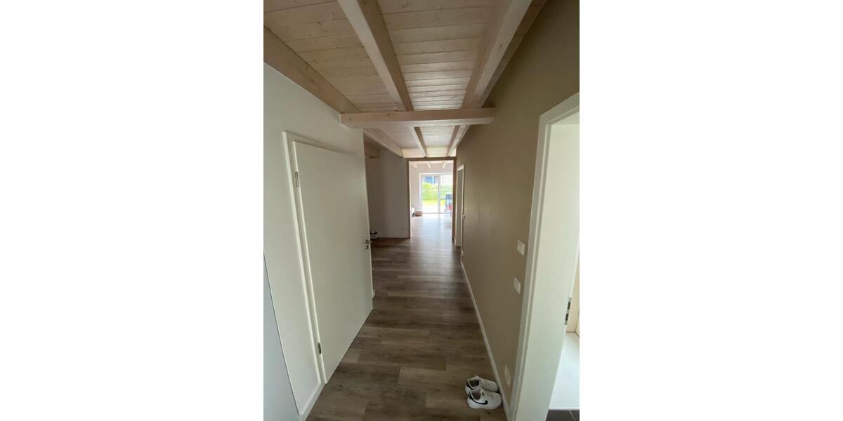 Doppelhaushälfte Lage - 5 Zimmer, 111 m&sup2;, 1.650&euro; | Angebot:26401134