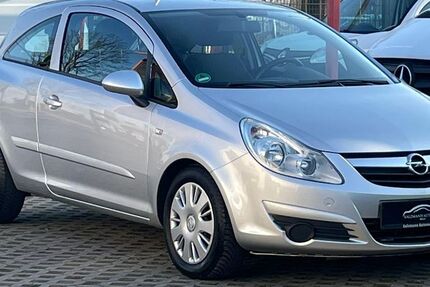 Opel Corsa 129.000 km 1.999 &euro; Berlin 13088