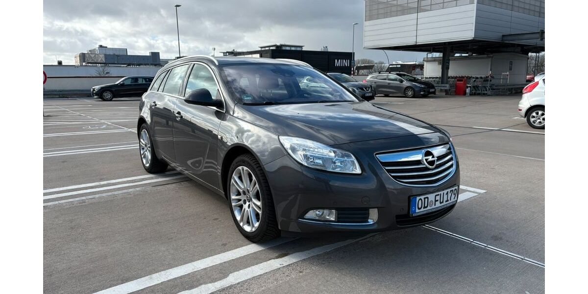 Opel Insignia 161.062 km 7.200 &euro; Hamburg 22119