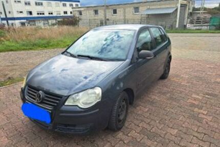 VW Polo 135.000 km 1.694 € Wiesbaden 65204