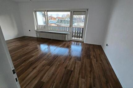 Wohnung Traunreut Irsing - 3 Zimmer, 80 m&sup2;, 1.300&euro; | Angebot:25553076