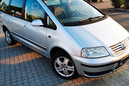 VW Sharan 248.200 km 2.850 &euro; Bad Liebenwerda 04924