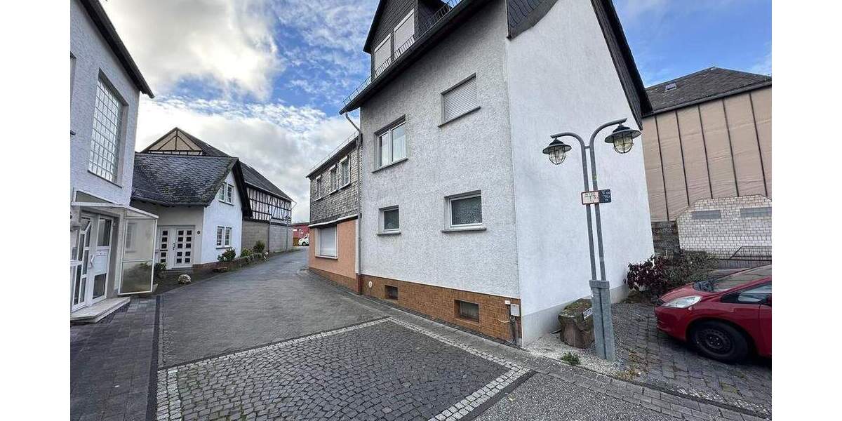Mehrfamilienhaus, Wohnhaus Kirchberg (Hunsrück) - 8 Zimmer, 204 m&sup2;, 249.000&euro; | Angebot:25800514