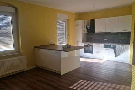 Wohnung zum Mieten in Chemnitz 829 € 145 m² 5 zimmer