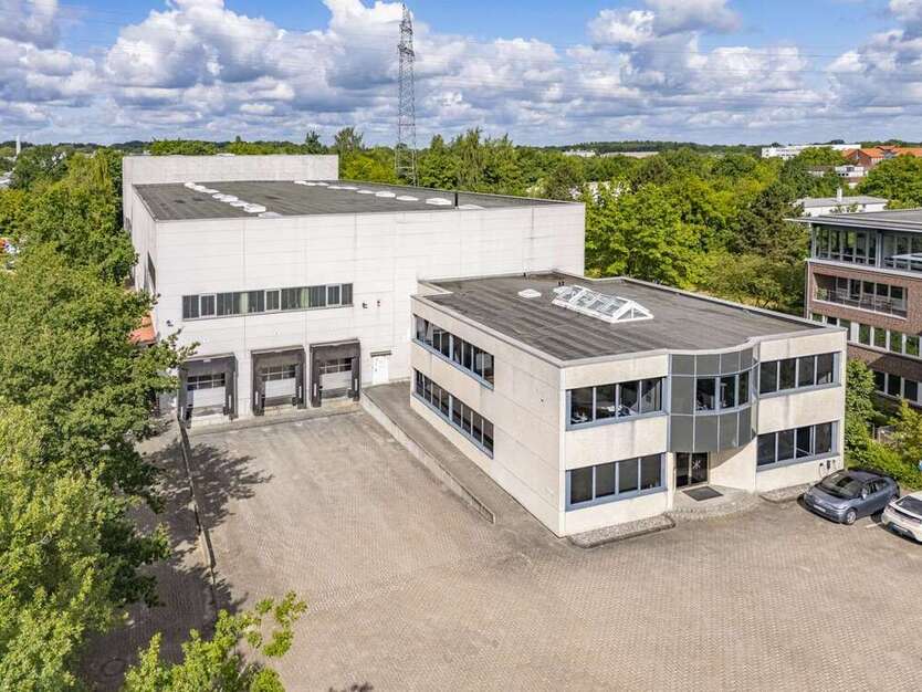 Halle in Ahrensburg 3.350.000 € 2482 m²