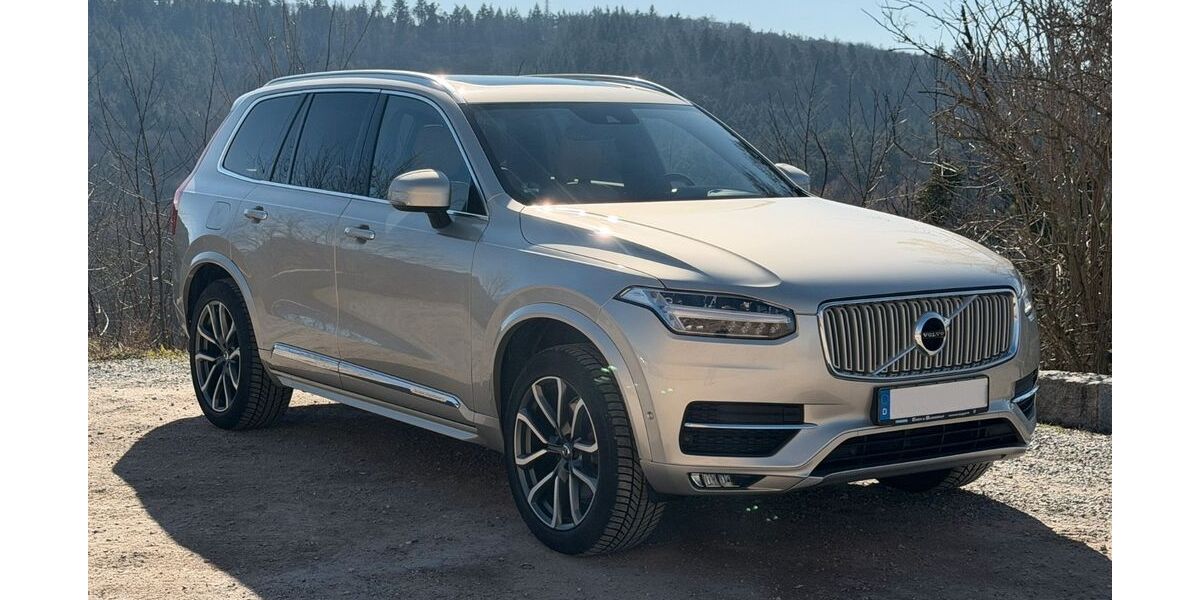 Volvo XC90 81.300 km 32.690 &euro; Mannheim 68165