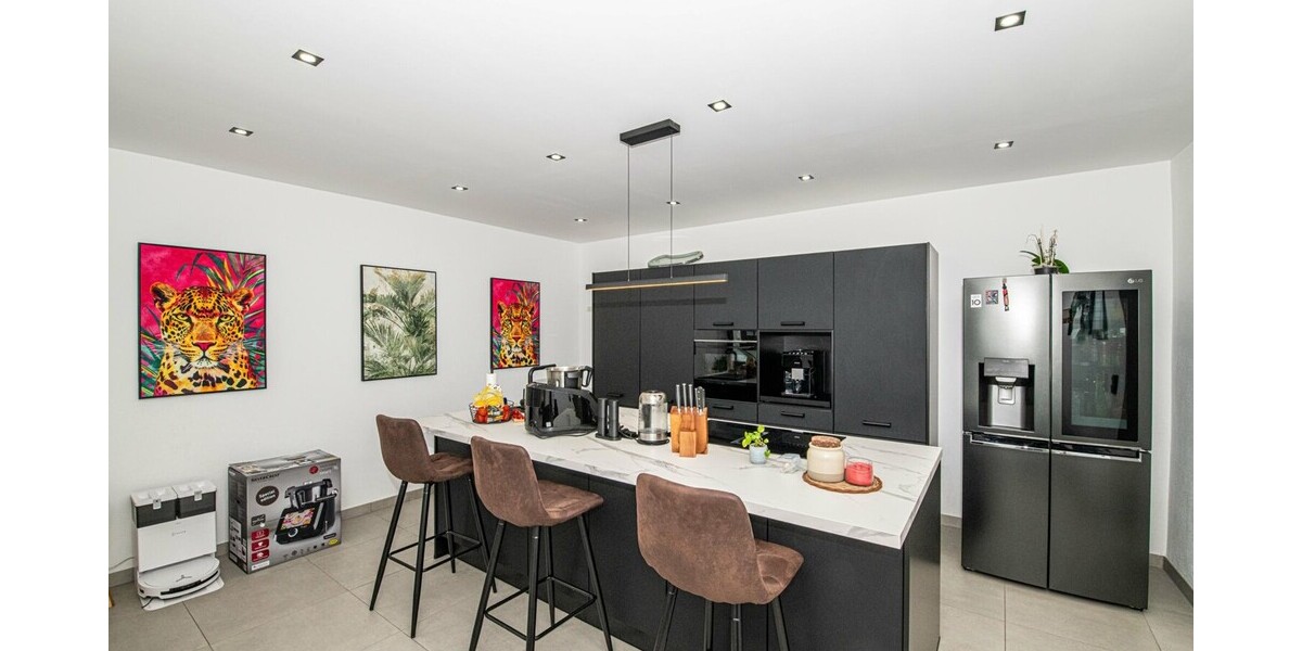 Modernisiertes Reihenmittelhaus mit Gartenidylle und großzügigem Wohnambiente - Reihenmittelhaus Rötz | Angebot:24749413