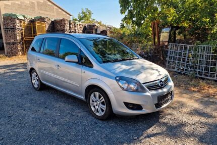 Opel Zafira 193.000 km 3.490 &euro; Much 53804