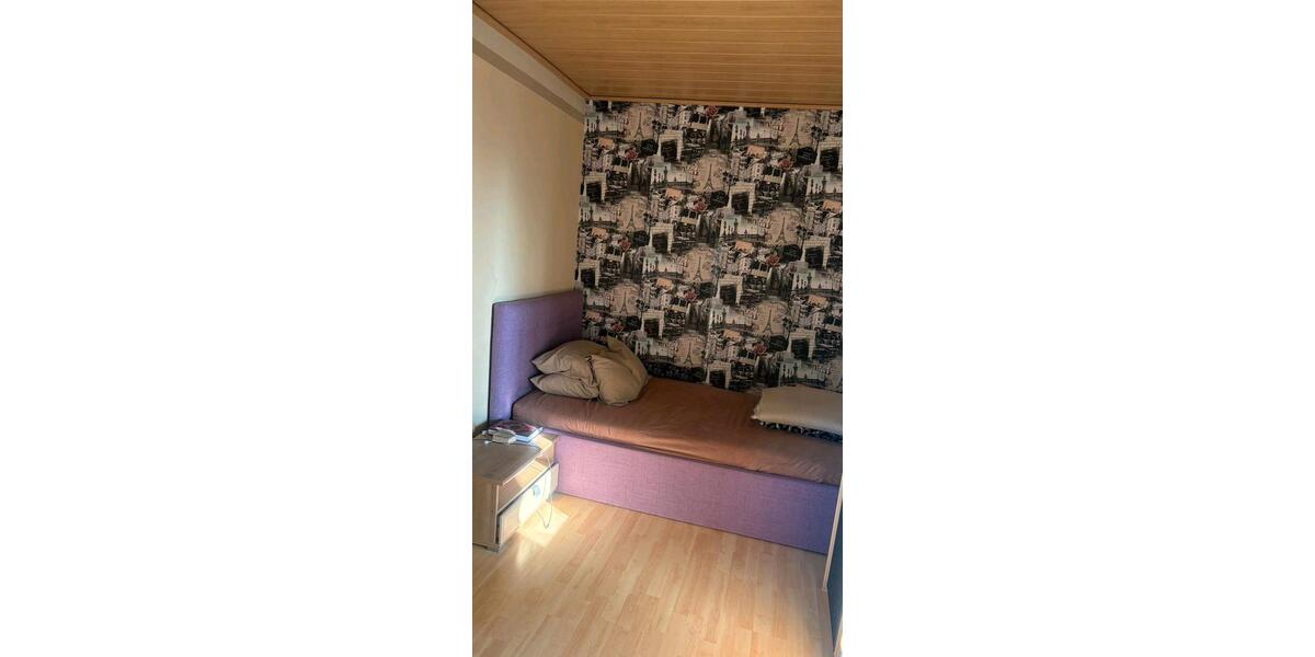Etagenwohnung Cham - 4 Zimmer, 77 m&sup2;, 250.000&euro; | Angebot:27013824