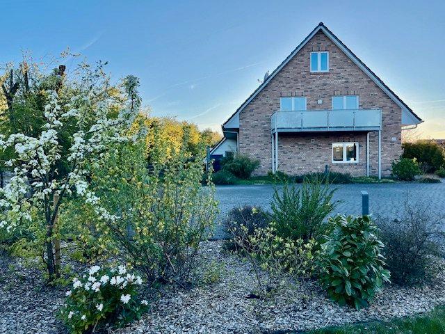 Dachgeschoßwohnung Weddingstedt - 3 Zimmer, 84 m&sup2;, 780&euro; | Angebot:26400099