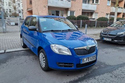 Skoda Fabia 132.000 km 2.250 &euro; Berlin 12057