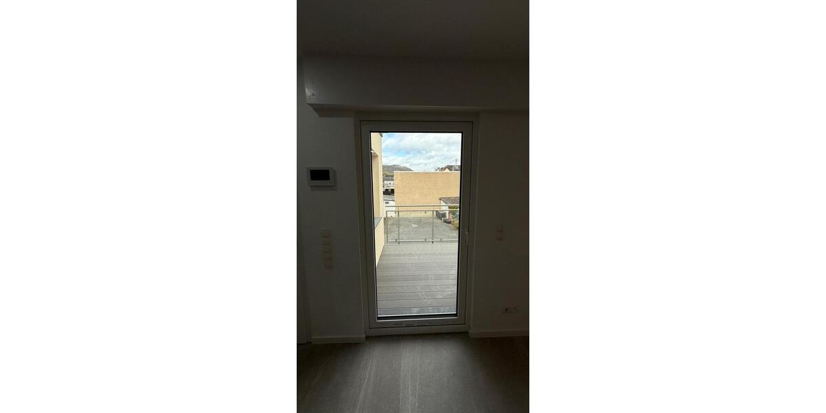 Etagenwohnung Andernach - 2 Zimmer, 72 m&sup2;, 1.175&euro; | Angebot:26227277