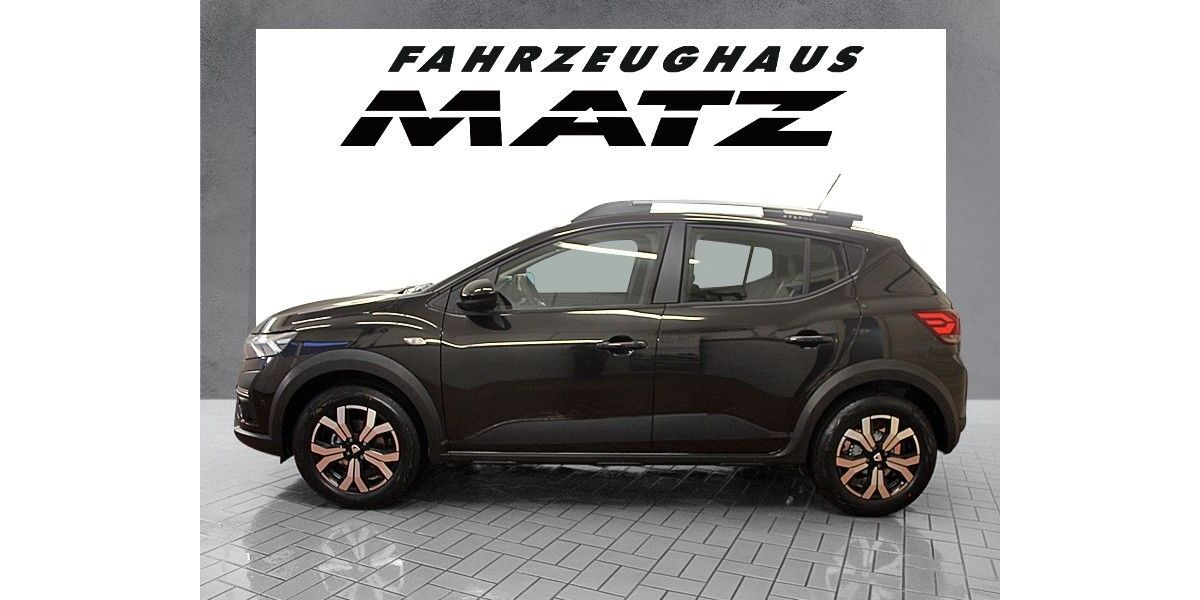 Dacia Sandero 27.970 km 12.795 &euro; Obernkirchen 31683