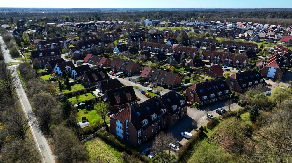 Wohnen wie im eigenen Haus: Lichtdurchflutete Maisonette mit USP und 180°-Schwerin-Panorama - Maisonettenwohnung Schwerin Friedrichsthal | Angebot:25637386