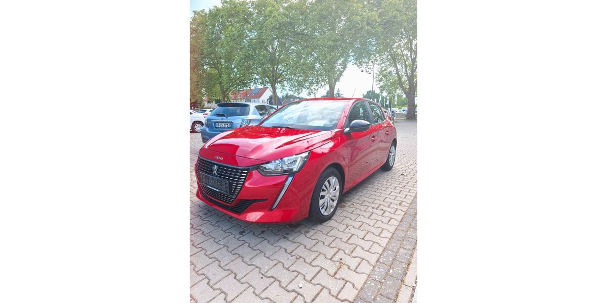 Peugeot 208 70.000 km 8.499 &euro; Königs Wusterhausen OT Zeessen 15711