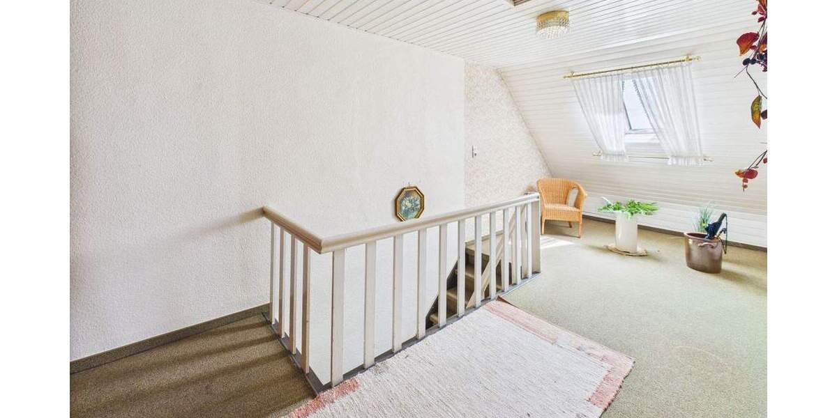 Wohnraum, Hallen & Potenzial - perfekt für Macher! 7 zimmer