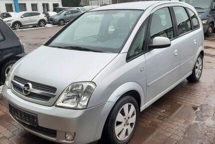 Opel Meriva 183.600 km 1.850 &euro; hamburg 20539