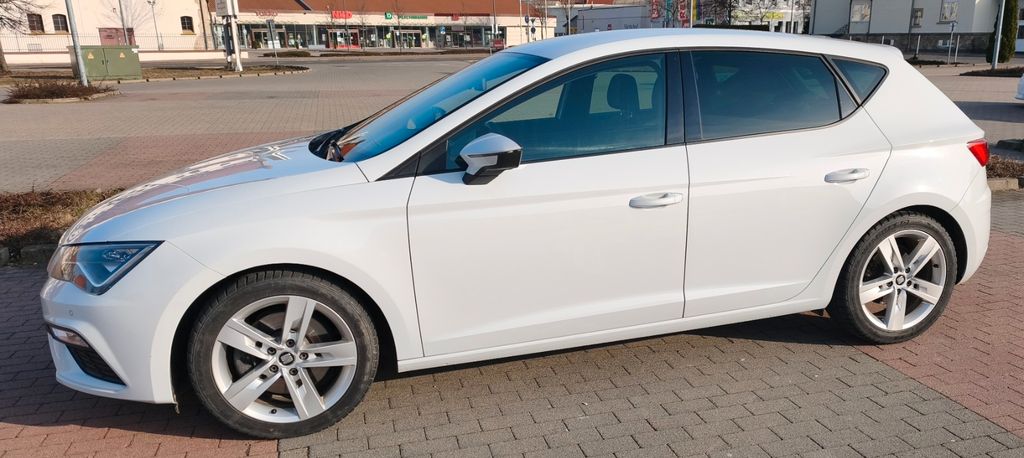 Seat Leon 105.000 km 17.900 &euro; Ballenstedt 06493