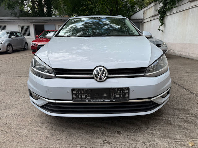 VW Golf VII Variant Join Start-Stopp Navi 89.050 km 10.900 &euro; Berlin 10247