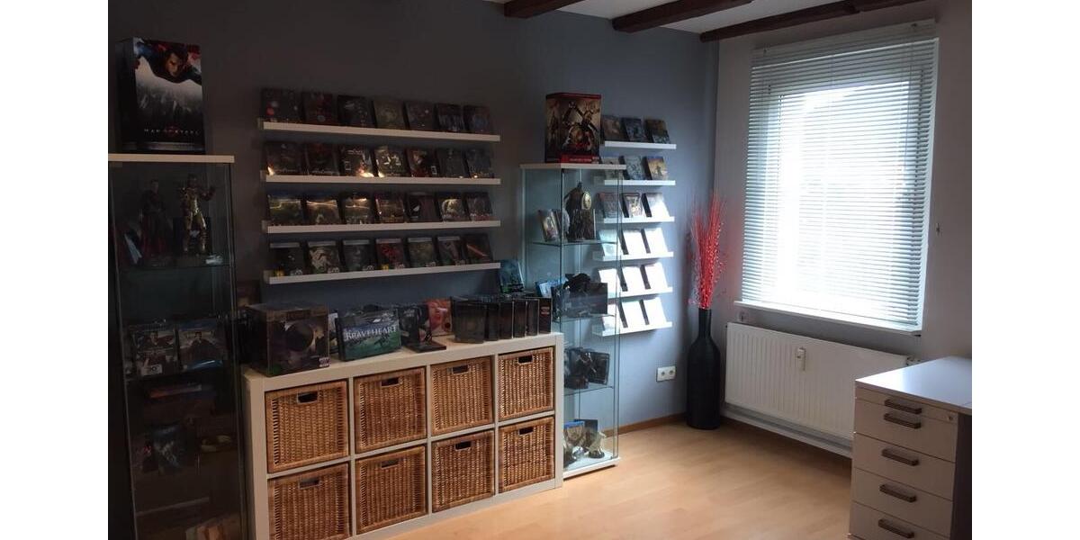 Dachgeschoßwohnung Friedewald - 4 Zimmer, 150 m&sup2;, 900&euro; | Angebot:26126723