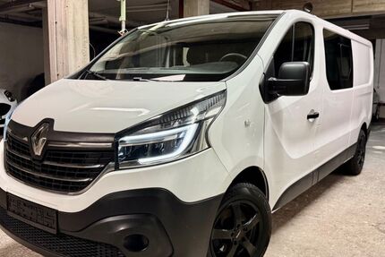 Renault Trafic 104.000 km 18.390 &euro; Konz 54329