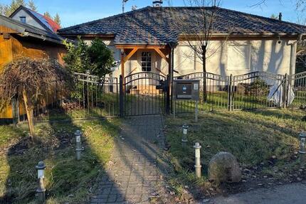 3-Zimmer-Haus mit kleinem Garten in ländlicher Lage 3 zimmer