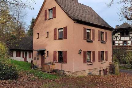 NATUR PUR!!! Kleines Einfamilienhaus in Kirchheim-Frielingen 5 zimmer