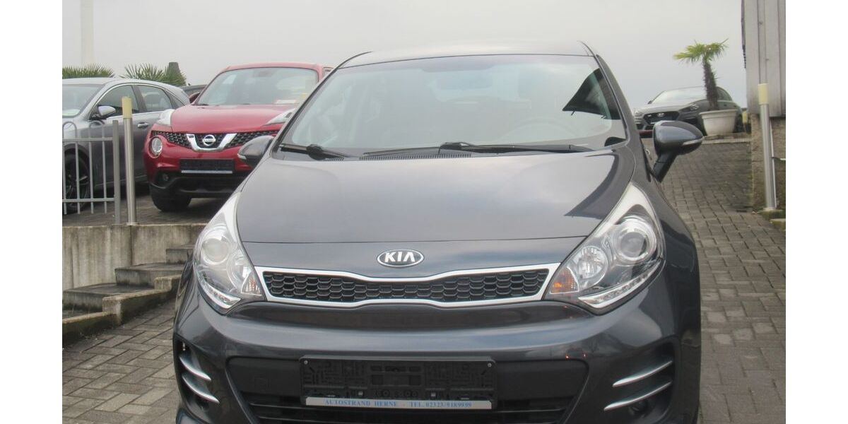 Kia Rio 42.260 km 12.790 € Herne 44653
