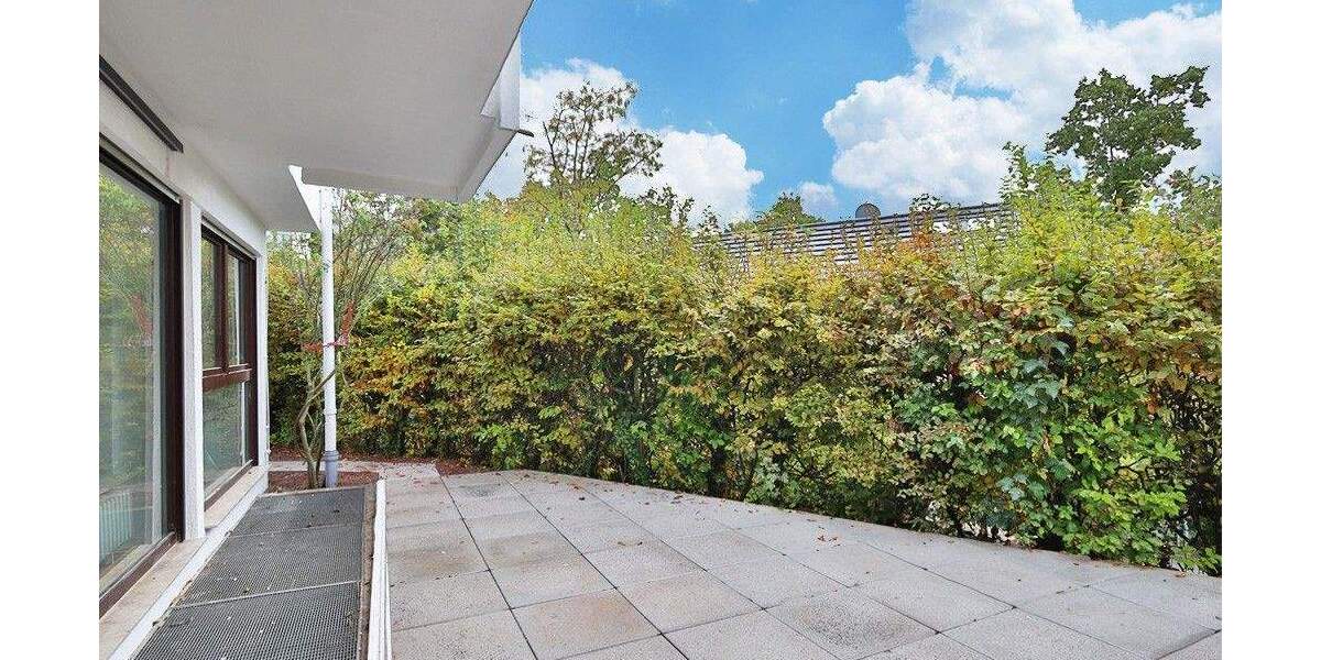 Doppelhaushälfte Leonberg - 5 Zimmer, 175 m&sup2;, 2.740&euro; | Angebot:24874253