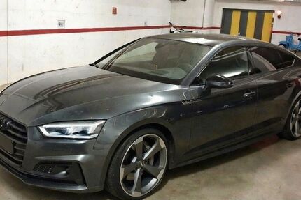 Audi A5 129.000 km 29.900 &euro; Dresden 01097
