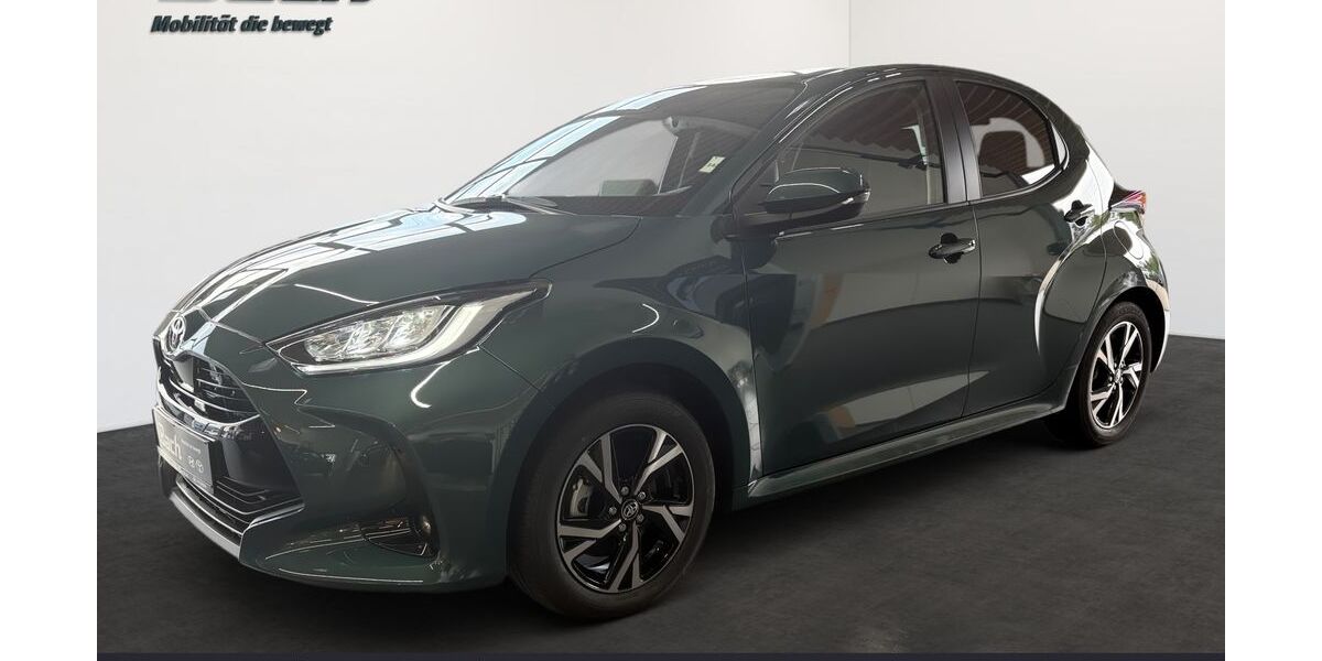 Toyota Yaris 2.500 km 27.920 &euro; Villingen-Schwenningen 78048