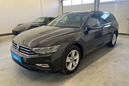 VW Passat Variant