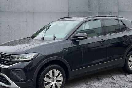 VW T-Cross 8.689 km 24.470 &euro; Bayreuth 95448