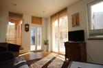 Schöne, Wohnung mit Terrasse und Garten