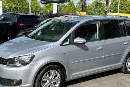 VW Touran 100.000 km 7.999 &euro; Kassel 34123
