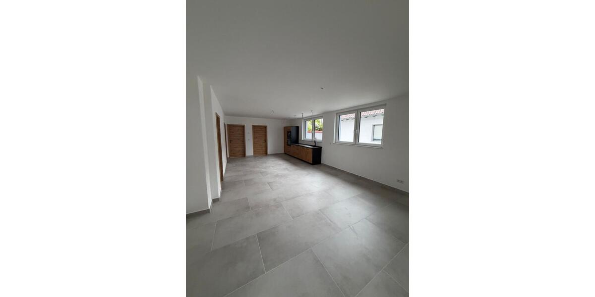 Etagenwohnung Ottweiler - 3.5 Zimmer, 75 m&sup2;, 870&euro; | Angebot:26430879