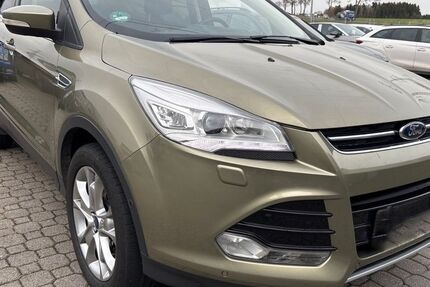 Ford Kuga 118.000 km 9.490 &euro; Bad Köstritz 07586