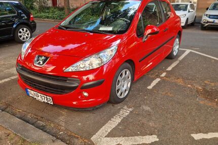 Peugeot 207 69.263 km 2.999 &euro; Nürnberg 90461