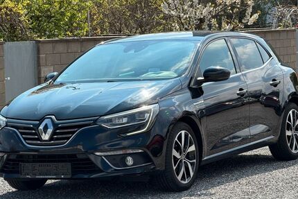 Renault Megane 99.100 km 11.990 &euro; Düren 52351