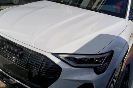 Audi e-tron 32.183 km 44.590 &euro; Hagen 58091