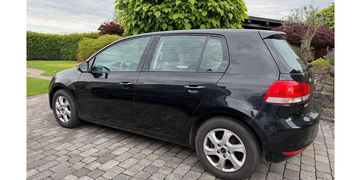 VW Golf 156.000 km 4.075 &euro; Hasbergen 49205