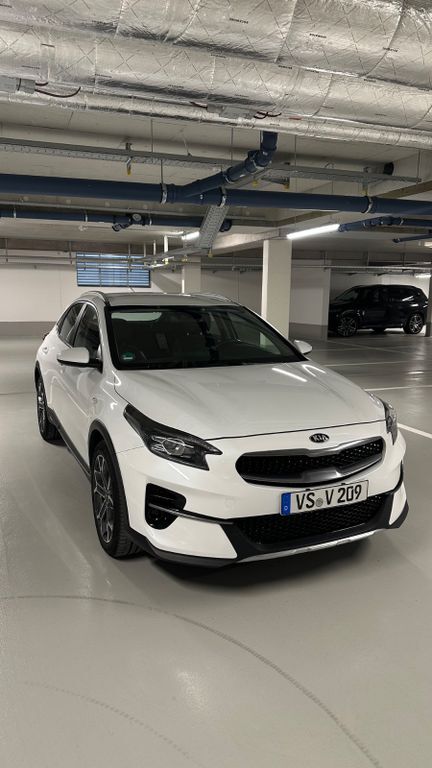 Kia XCeed 100.222 km 17.500 € Villingen 78048