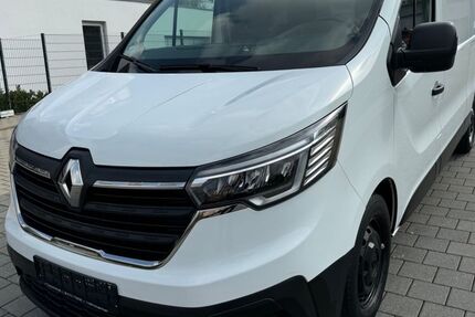 Renault Trafic 110.000 km 11.980 &euro; Holzgerlingen 71088