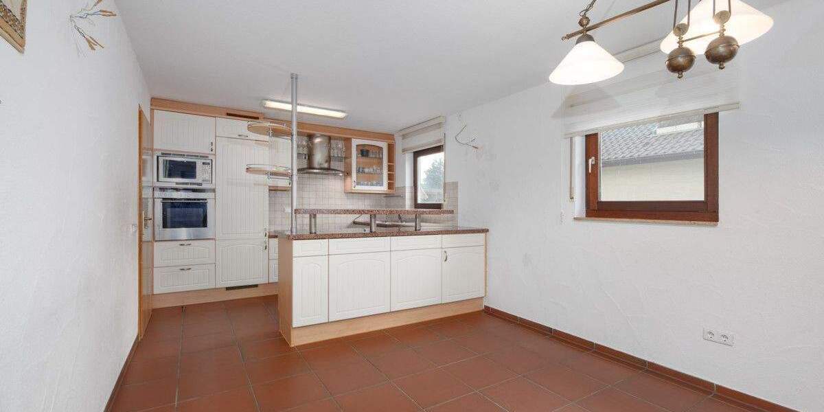 Einfamilienhaus Birkenfeld - 6 Zimmer, 218 m&sup2;, 690.000&euro; | Angebot:24860354