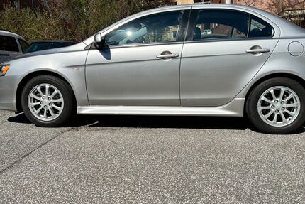 Mitsubishi Lancer 29.000 km 12.000 &euro; Hamburg 22767