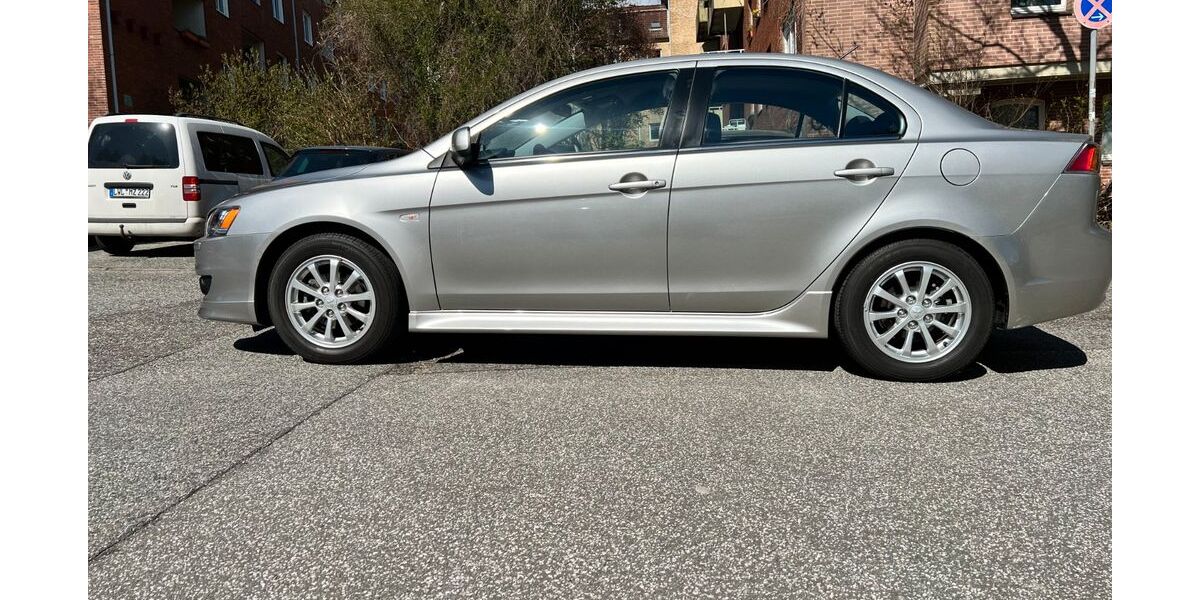 Mitsubishi Lancer 29.000 km 12.000 &euro; Hamburg 22767