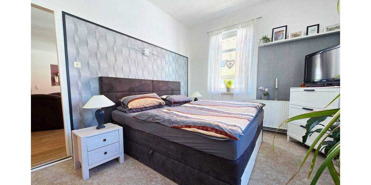 Mehrfamilienhaus, Wohnhaus Gröbzig Gröbzig - 8 Zimmer, 290 m&sup2;, 85.000&euro; | Angebot:26858802