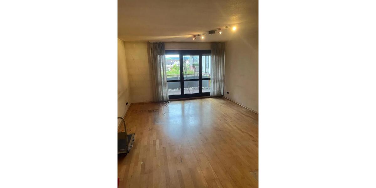 3 Zimmer Wohnung mit Aufzug, 2 Balkonen und TG Stellplatz 3 zimmer