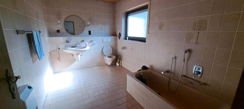 Einfamilienhaus Staudernheim - 3 Zimmer, 120 m&sup2;, 230.000&euro; | Angebot:27083451